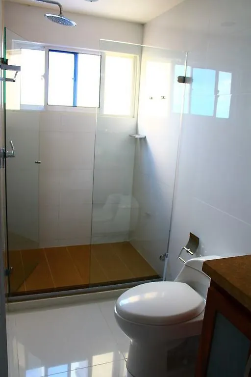 Moderno Apartamento Frente al Mar Cartagena